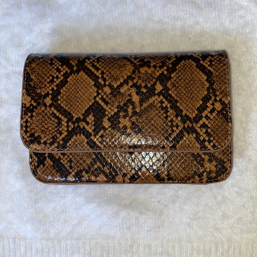 BNWT UO Brown and Black Snakeskin Crossbody Bag